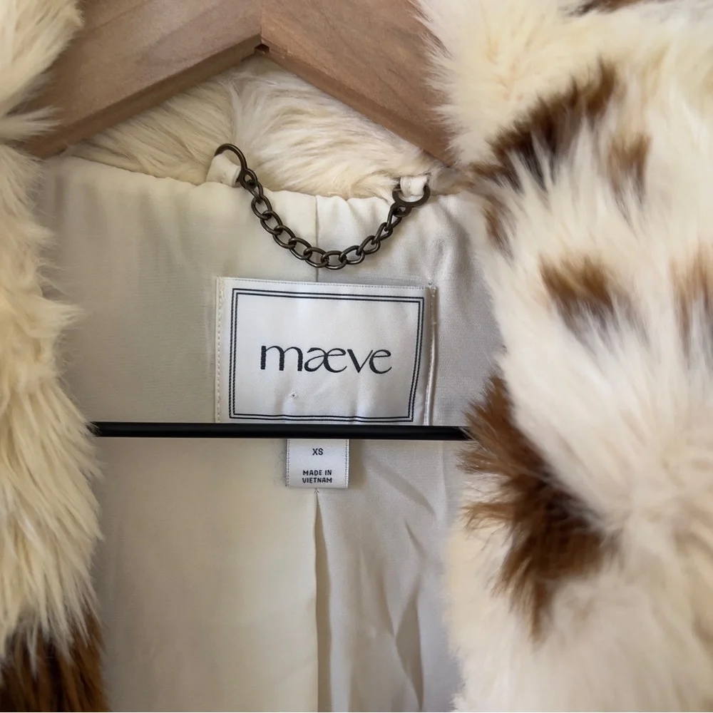 Anthropologie Maeve Grand Glam Faux Fur Coat Long Jacket in Cream and Brown - Picture 8 of 8